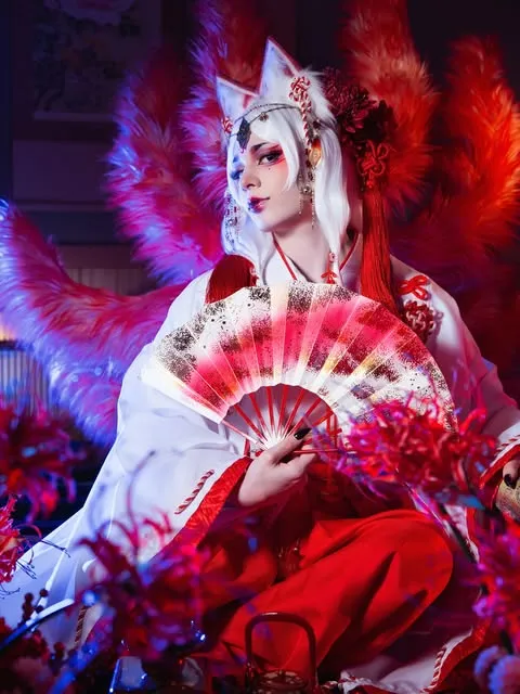Natsumi en tenue japonaise lors d’une séance photo